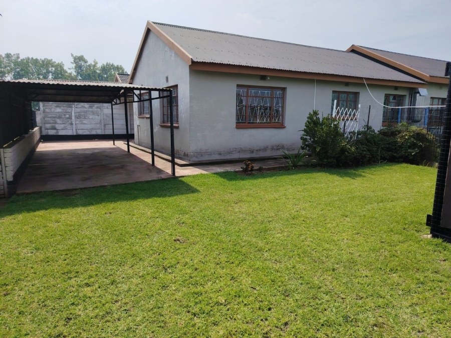2 Bedroom Property for Sale in Vaal Power A H Free State